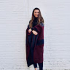 Meet your Posher, Chloe